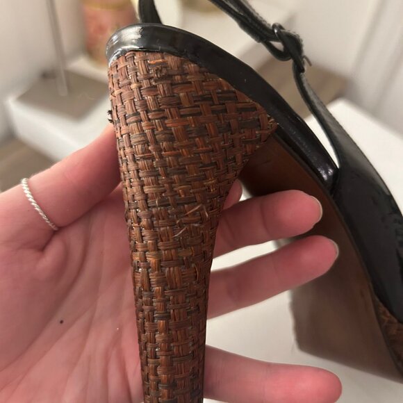 Stuart Weitzman Women's Peep Toe Black Patent Leather Platform Heels - Picture 5 of 14